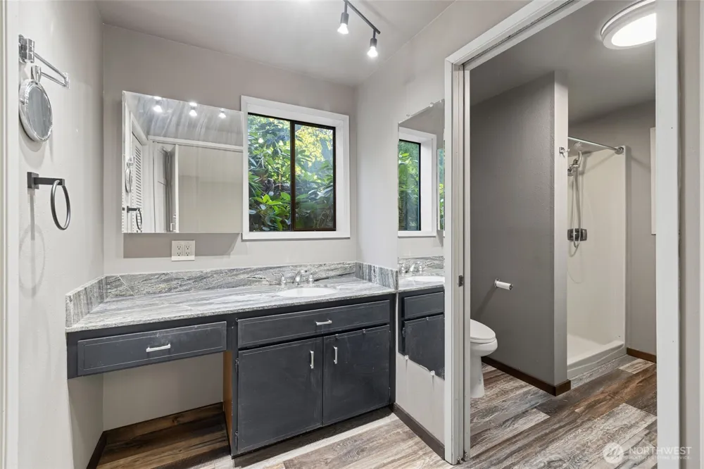 22850 Little Mountain Road Mount Vernon, WA 98274