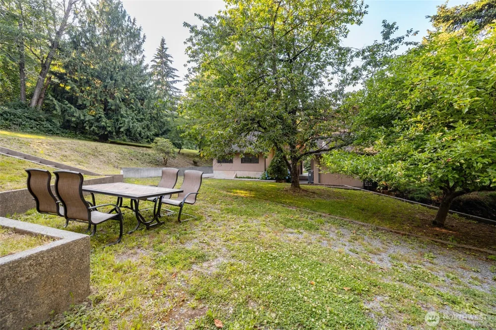 22850 Little Mountain Road Mount Vernon, WA 98274