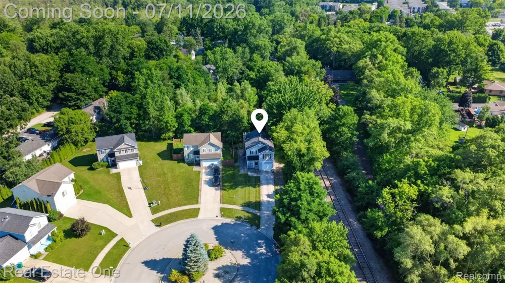 8923 Ash Drive Northfield Township, MI 48189