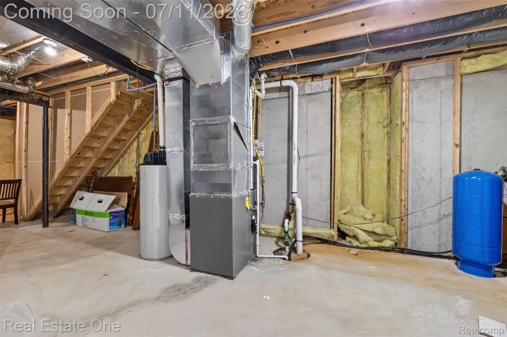 8923 Ash Drive Northfield Township, MI 48189