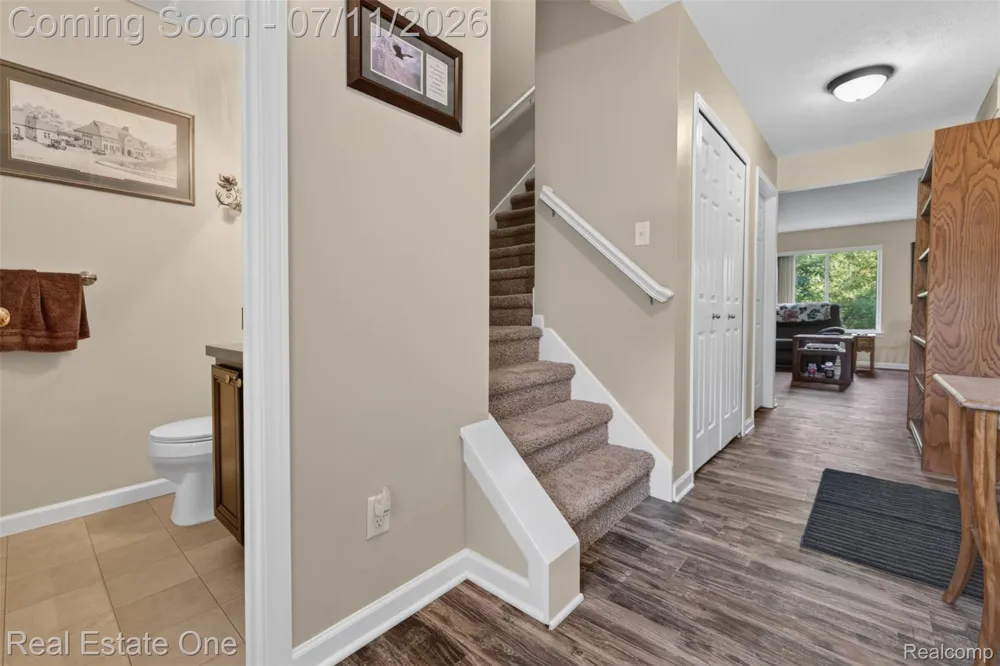 8923 Ash Drive Northfield Township, MI 48189