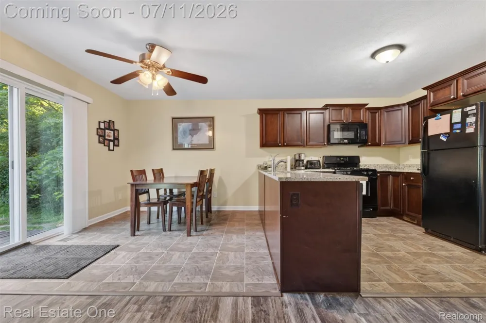 8923 Ash Drive Northfield Township, MI 48189