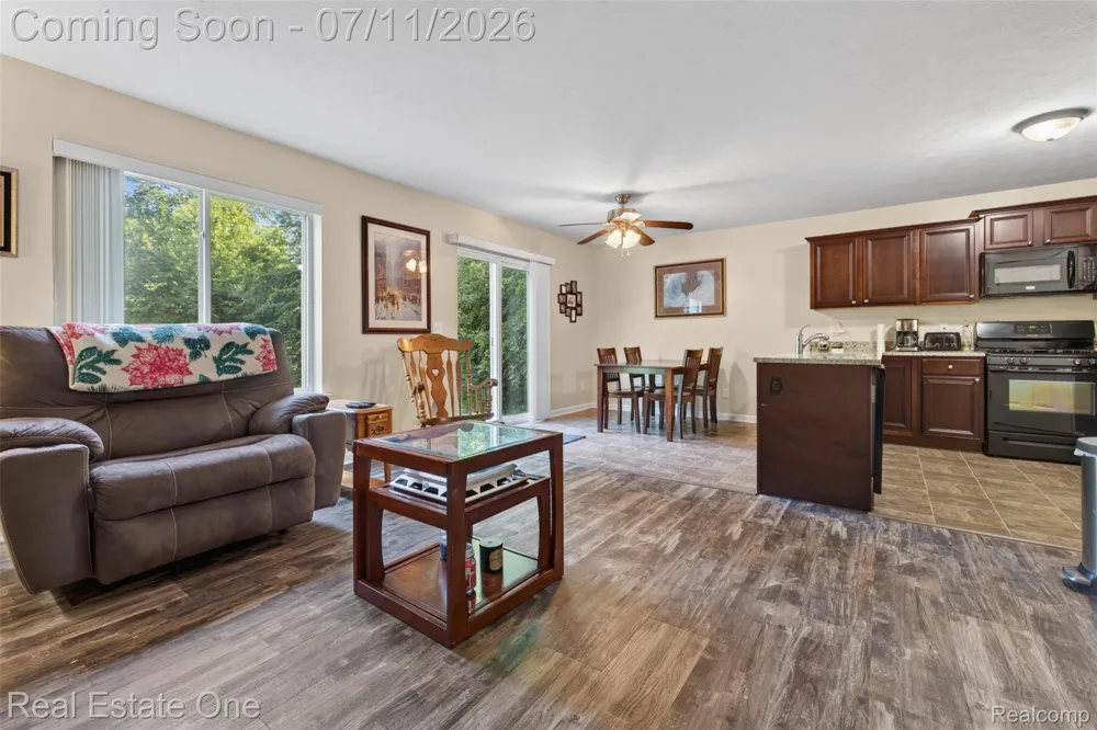 8923 Ash Drive Northfield Township, MI 48189