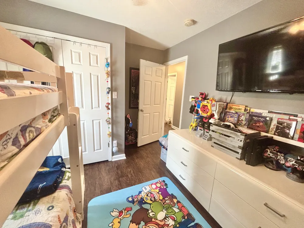 102 Saddlebrooke Court Hopkinsville, KY 42240