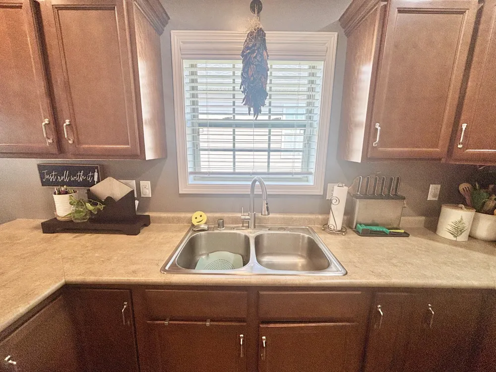 102 Saddlebrooke Court Hopkinsville, KY 42240