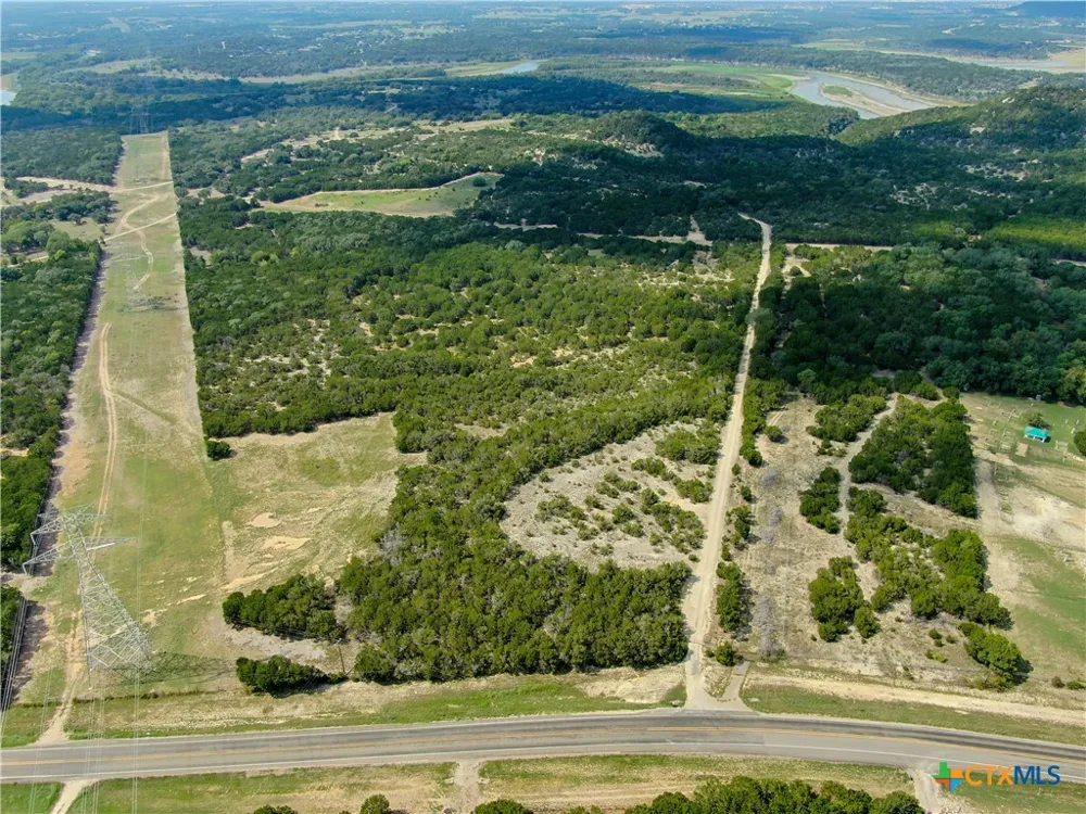 13272 FM 2484 Salado, TX 76571
