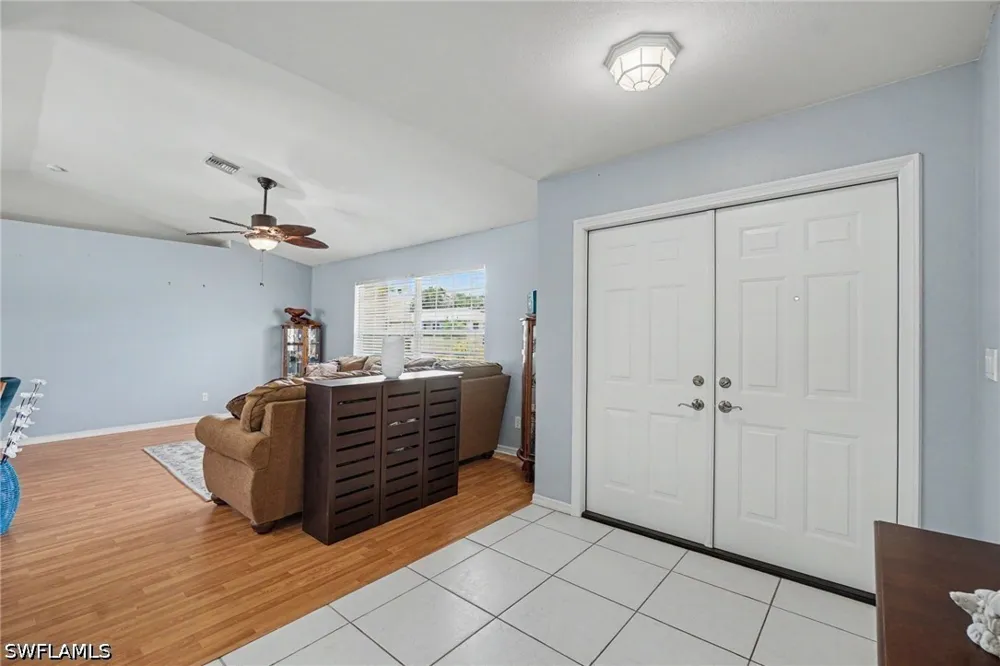 SE 21st Terrace Cape Coral, FL 33990