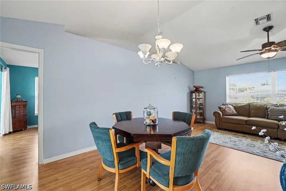 SE 21st Terrace Cape Coral, FL 33990