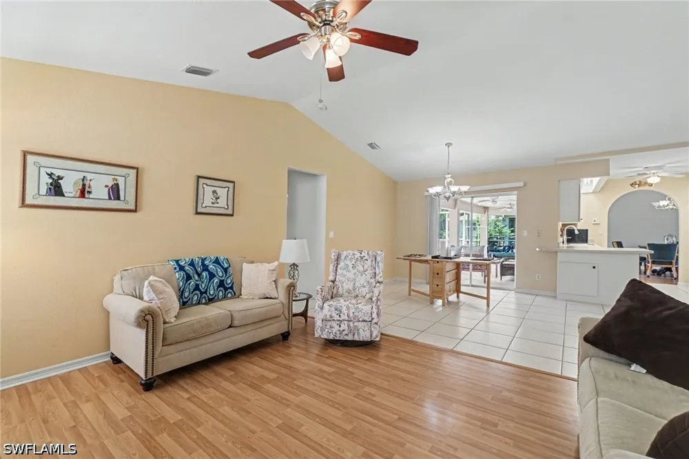 SE 21st Terrace Cape Coral, FL 33990