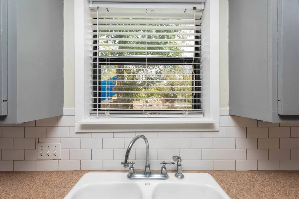 406 Lexington Road #1 Elgin, TX 78621