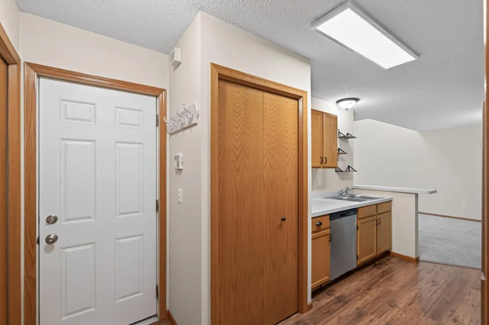 985 106th Lane NW #54 Coon Rapids, MN 55433