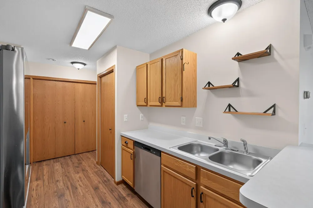 985 106th Lane NW #54 Coon Rapids, MN 55433