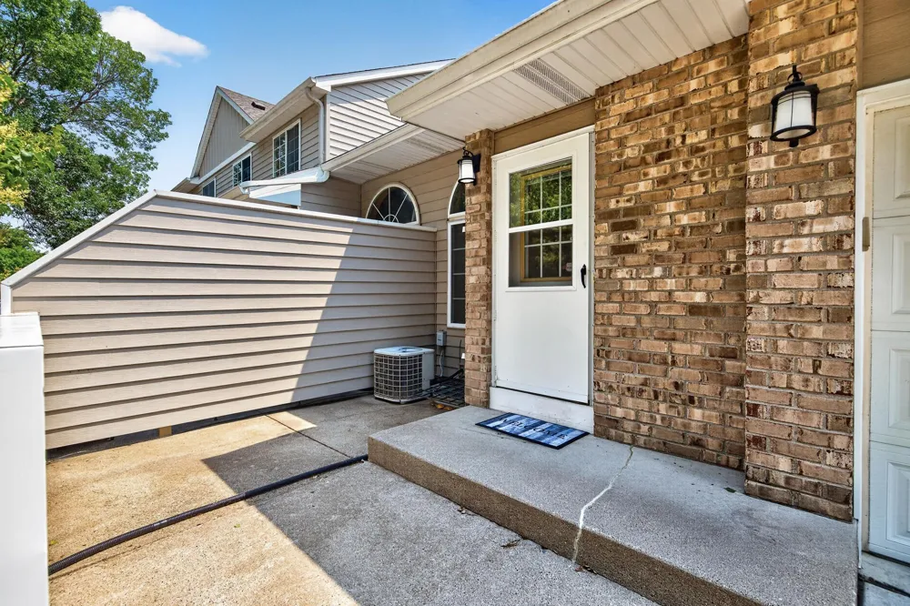 985 106th Lane NW #54 Coon Rapids, MN 55433