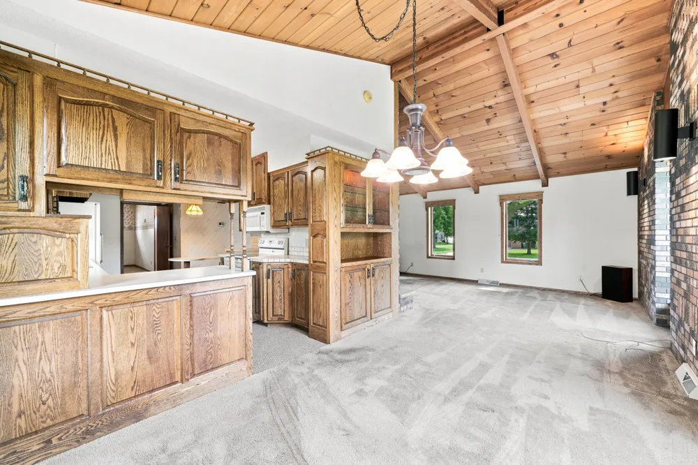 1017 9th Street Gaylord, MN 55334