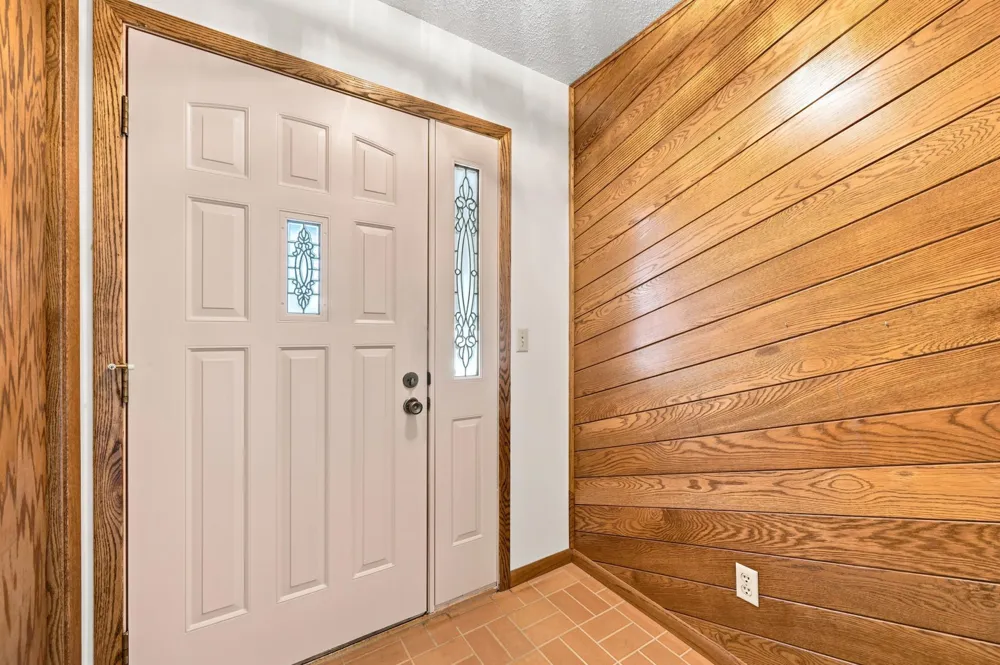 1017 9th Street Gaylord, MN 55334