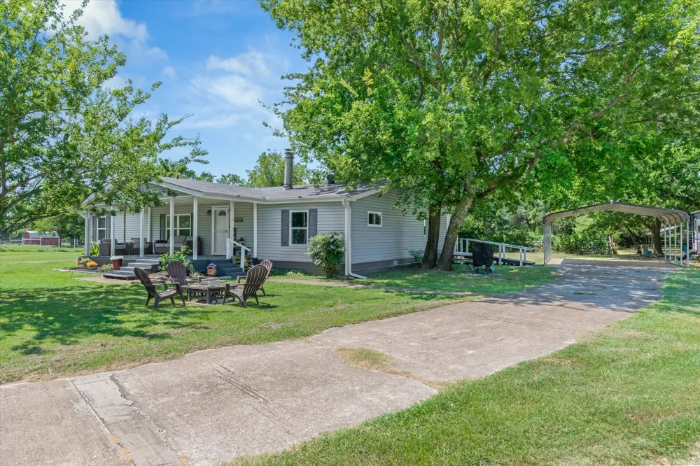10604 CR 360 Terrell, TX 75161
