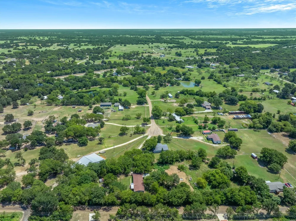 10604 CR 360 Terrell, TX 75161