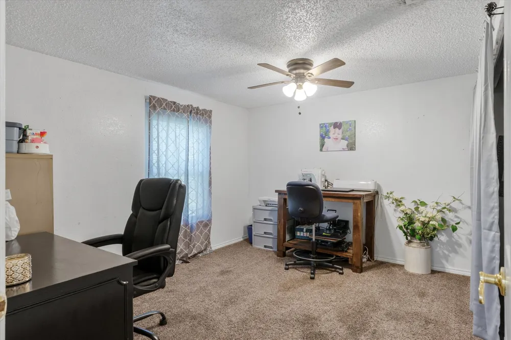 10604 CR 360 Terrell, TX 75161