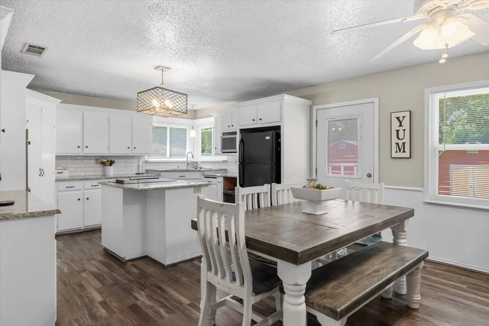 10604 CR 360 Terrell, TX 75161