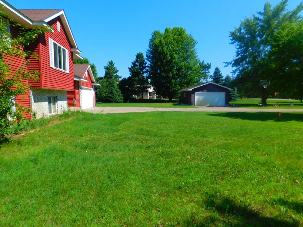 20042 Wild Rice Drive NE Wyoming, MN 55092
