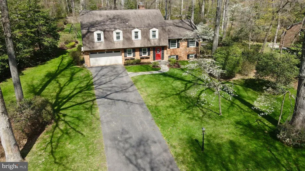 12012 CANTER LANE Reston, VA 20191