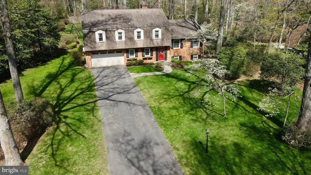 12012 CANTER LANE Reston, VA 20191