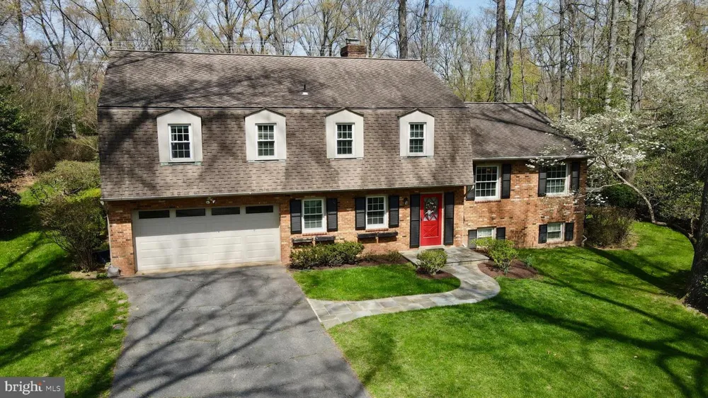 12012 CANTER LANE Reston, VA 20191