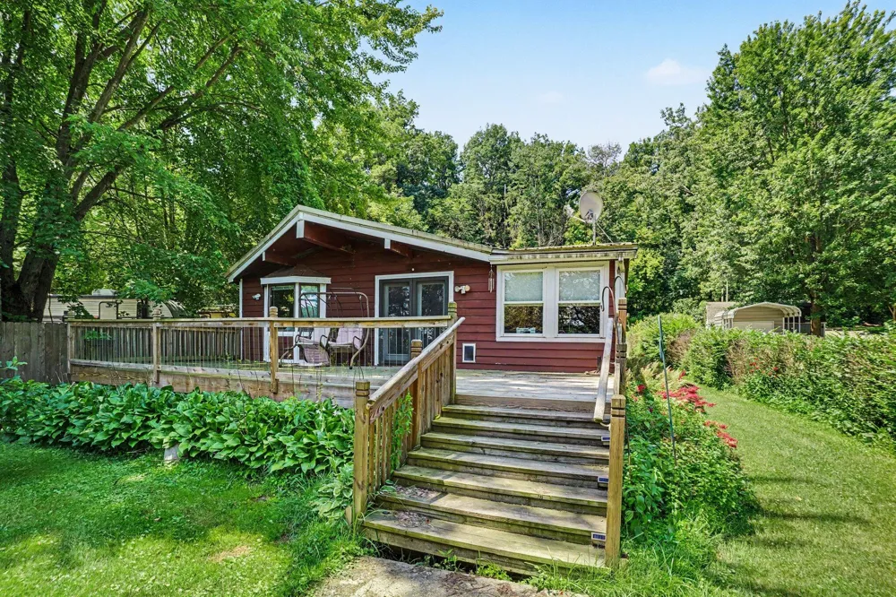 3124 Weicks Drive Hopkins, MI 49328