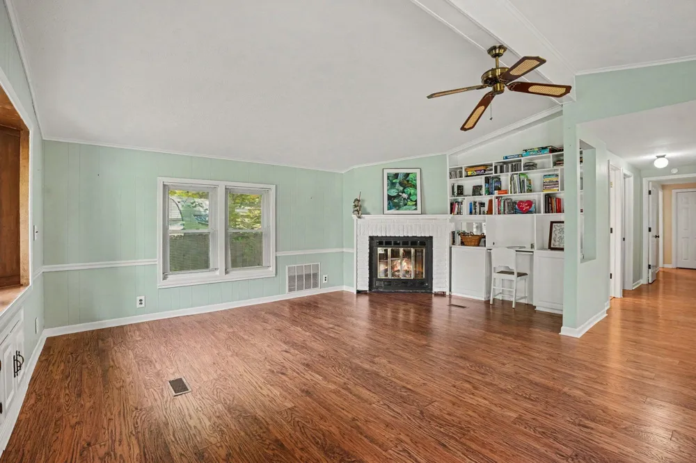 3124 Weicks Drive Hopkins, MI 49328
