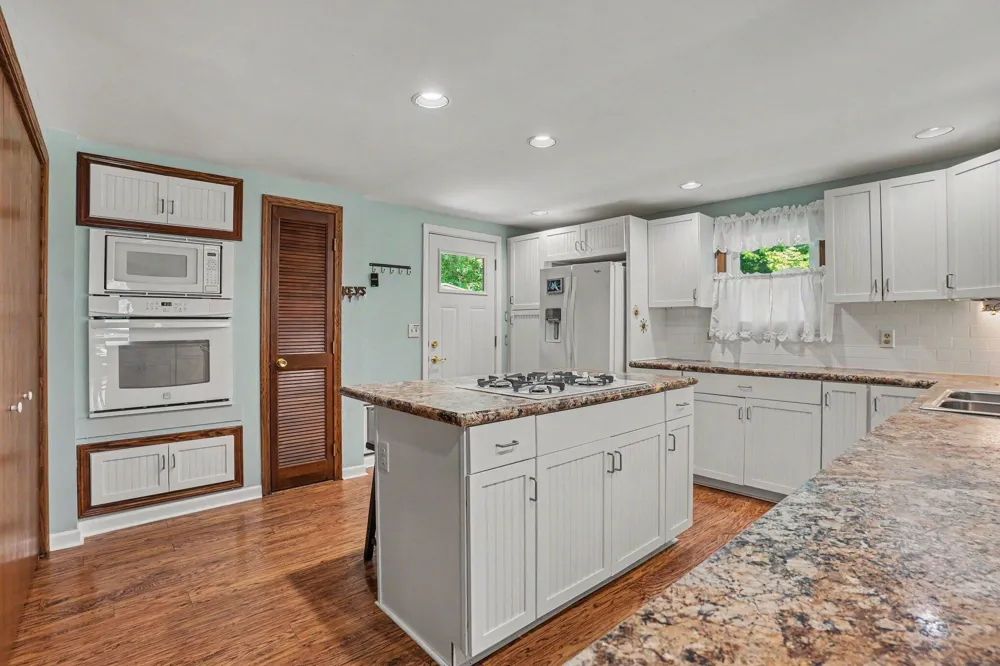 3124 Weicks Drive Hopkins, MI 49328