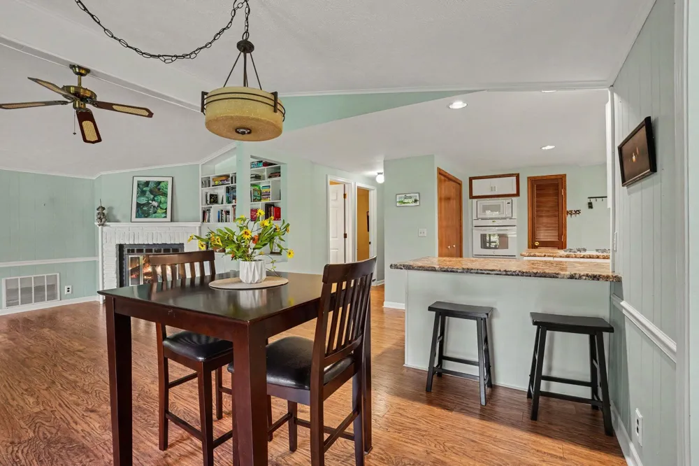 3124 Weicks Drive Hopkins, MI 49328
