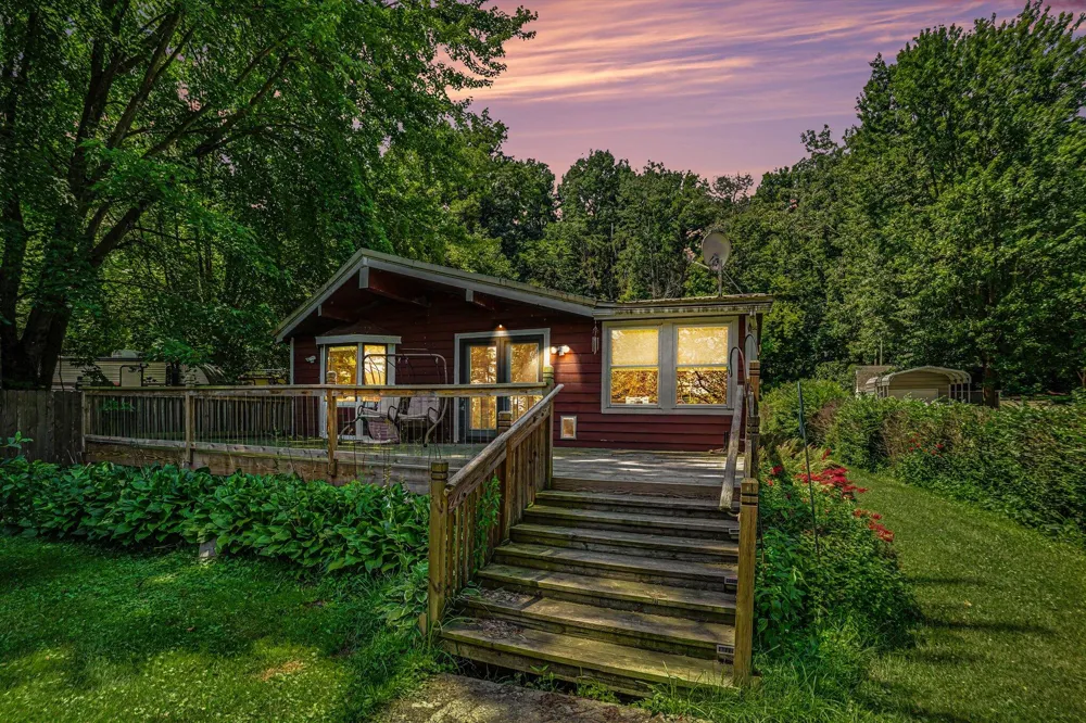 3124 Weicks Drive Hopkins, MI 49328