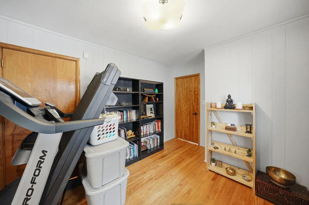 204 Edgewood Place Place Ferndale City, MI 48220