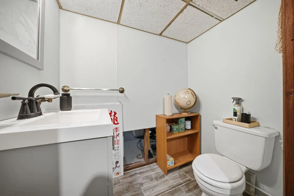 204 Edgewood Place Place Ferndale City, MI 48220