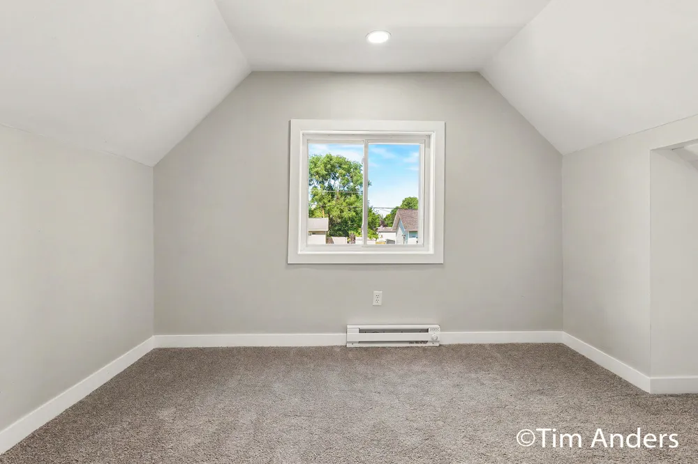 307 S East Street St Louis City, MI 48880