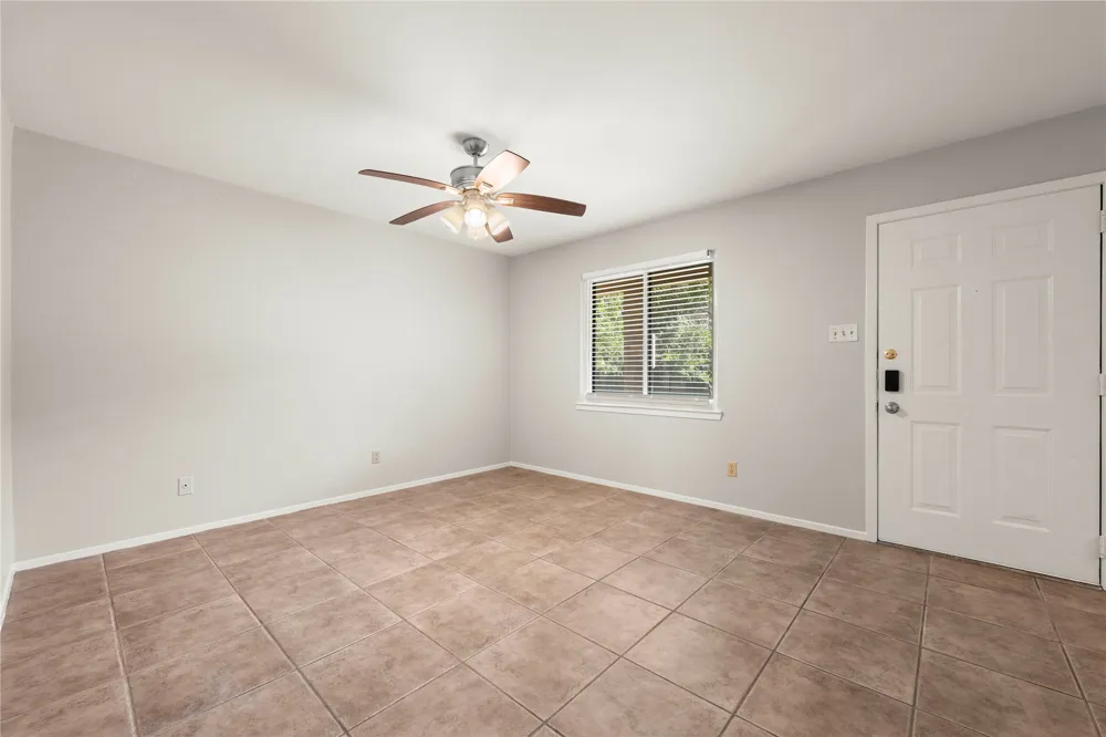 1214 Baylor Avenue #111 Waco, TX 76706