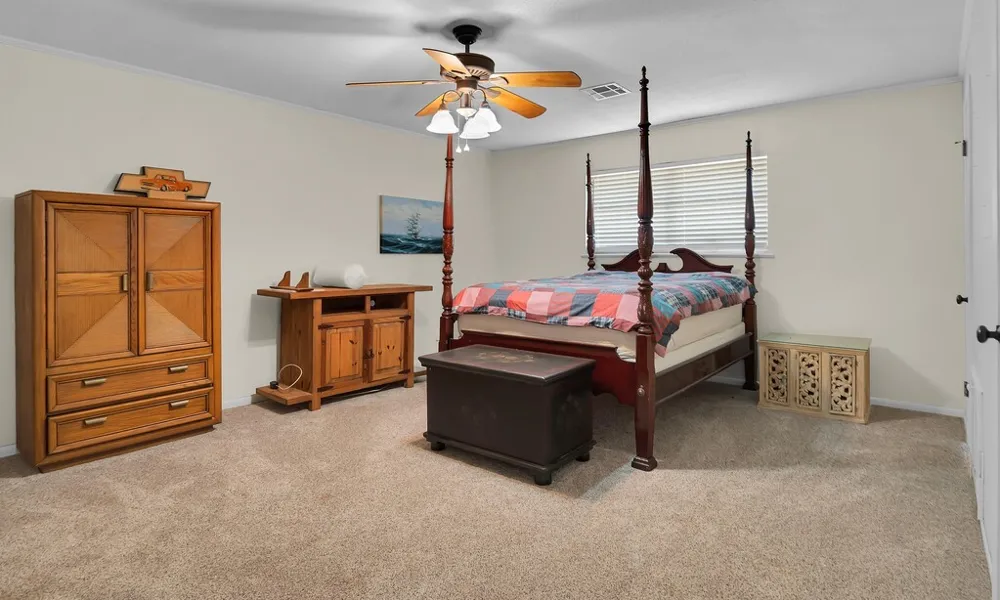 596 Saffle Road Robinson, TX 76706