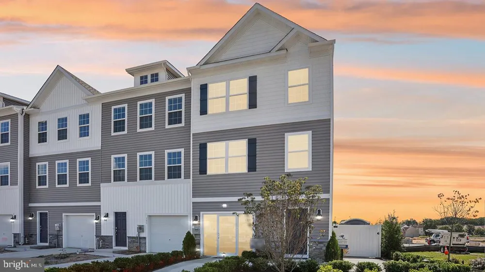 178 SANDY RIDGE ROAD Sicklerville, NJ 08081