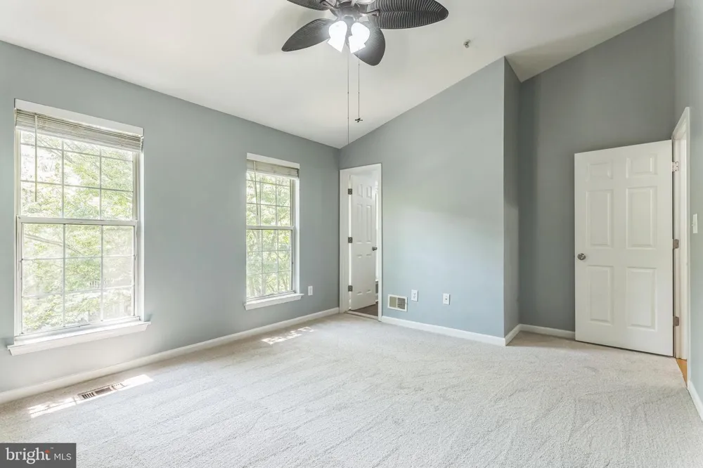 20539 GOLF COURSE DRIVE #305 Germantown, MD 20874
