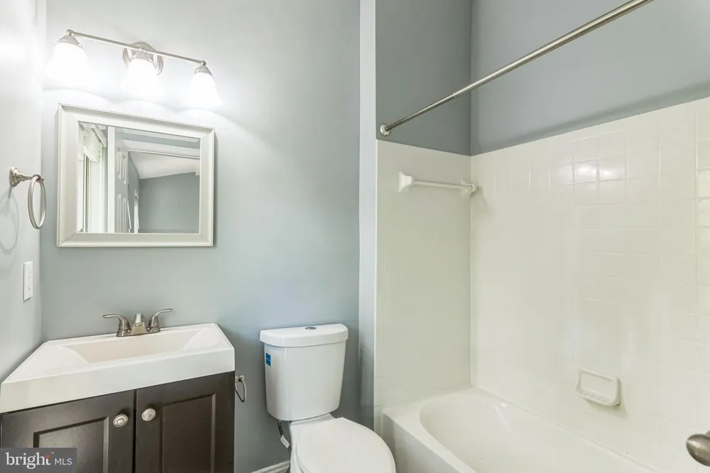 20539 GOLF COURSE DRIVE #305 Germantown, MD 20874