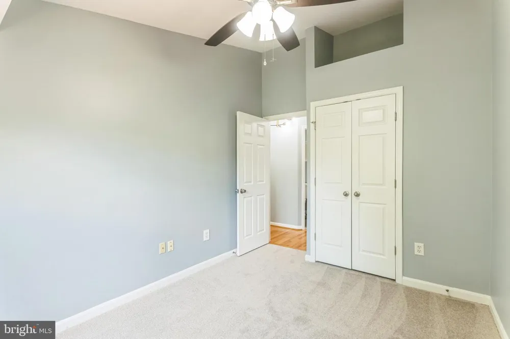 20539 GOLF COURSE DRIVE #305 Germantown, MD 20874
