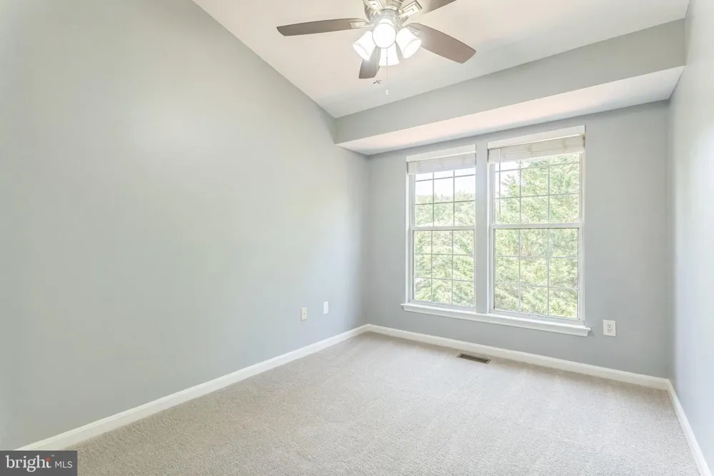 20539 GOLF COURSE DRIVE #305 Germantown, MD 20874