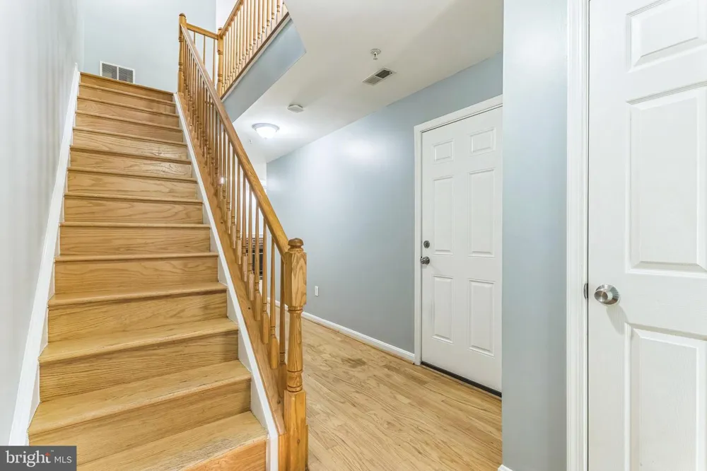 20539 GOLF COURSE DRIVE #305 Germantown, MD 20874