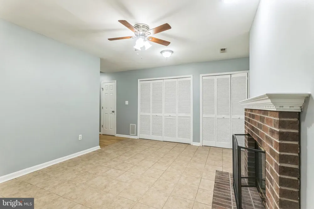 20539 GOLF COURSE DRIVE #305 Germantown, MD 20874