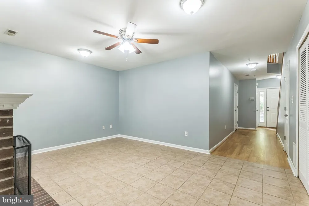 20539 GOLF COURSE DRIVE #305 Germantown, MD 20874
