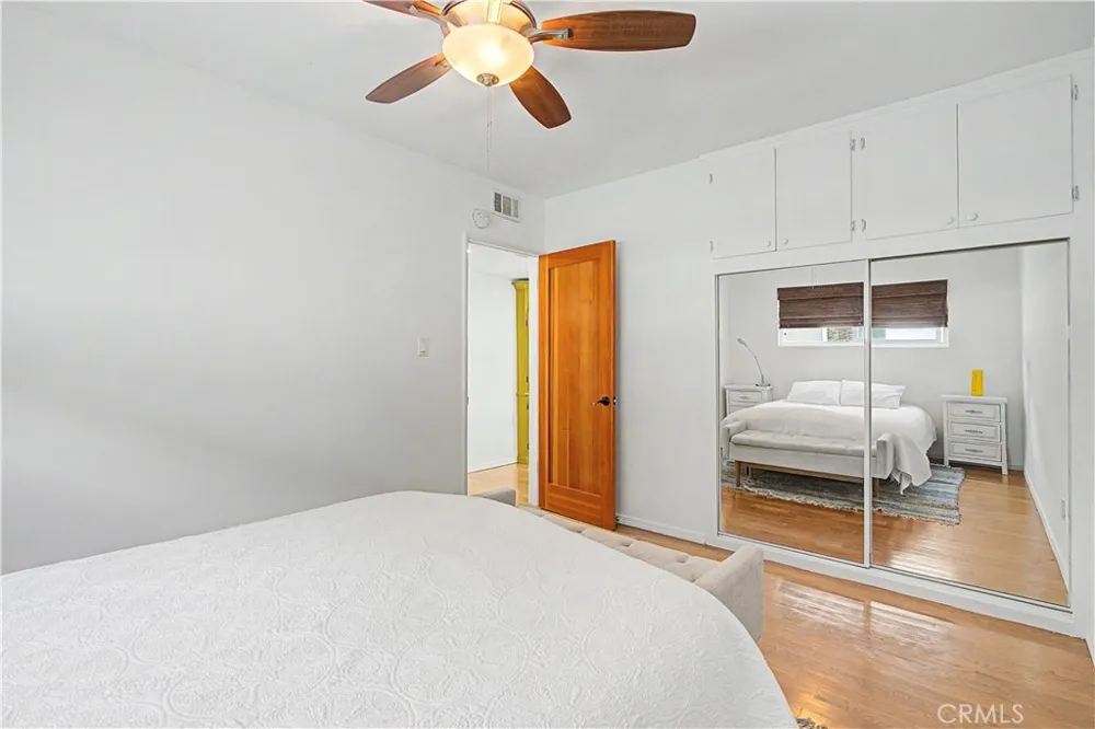 1725 Axenty Redondo Beach, CA 90278