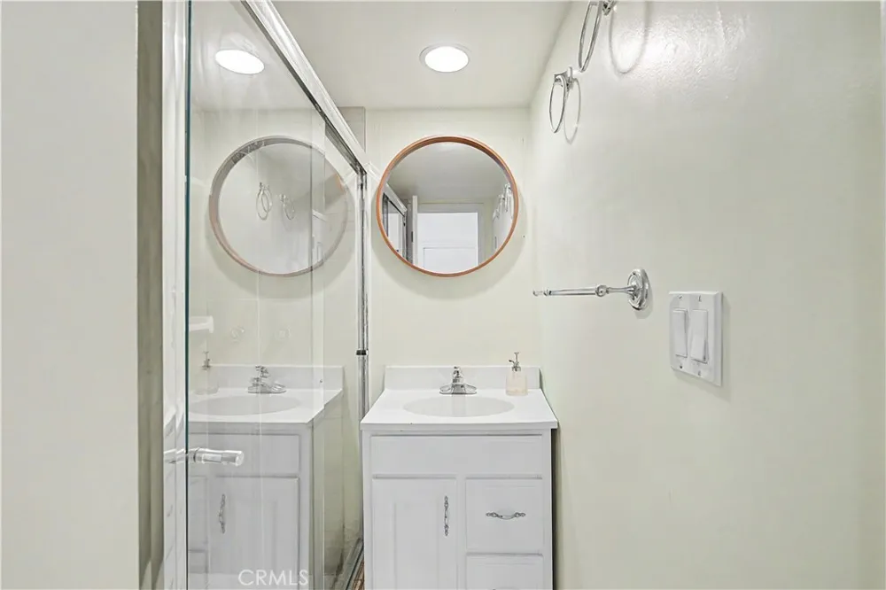 1725 Axenty Redondo Beach, CA 90278