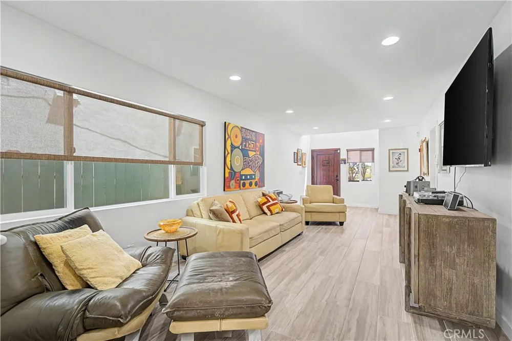 1725 Axenty Redondo Beach, CA 90278