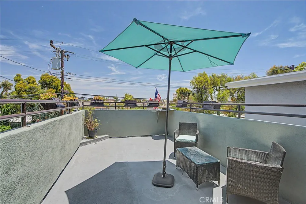 1725 Axenty Redondo Beach, CA 90278
