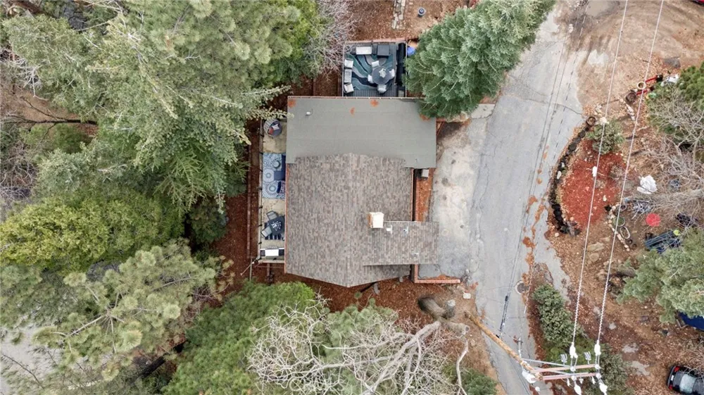 27638 Oak Knoll Lake Arrowhead, CA 92326